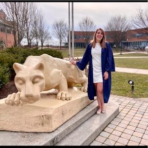 Meet your Posher, Raegan